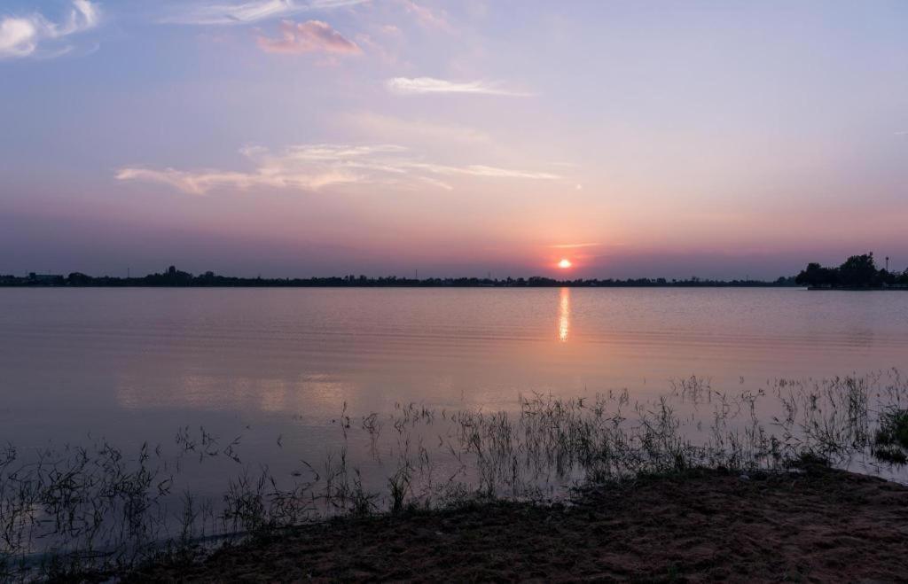 Ingtara Hotel Khon Kaen Zewnętrze zdjęcie