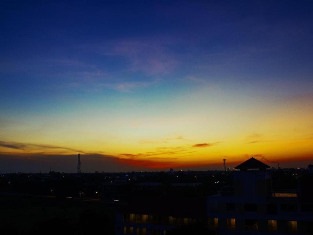 Ingtara Hotel Khon Kaen Zewnętrze zdjęcie